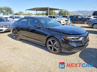 Czwarte zdjęcie samochodu z boku: 2023 HONDA ACCORD HYBRID SPORT VIN:1HGCY2F54PA016325 - miniatura