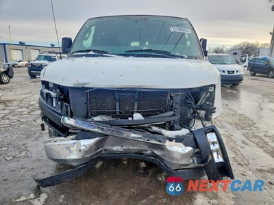 Piąte zdjęcie samochodu w środku: 2019 GMC SAVANA G2500 VIN:1GTW7AFG5K1236415 - miniatura