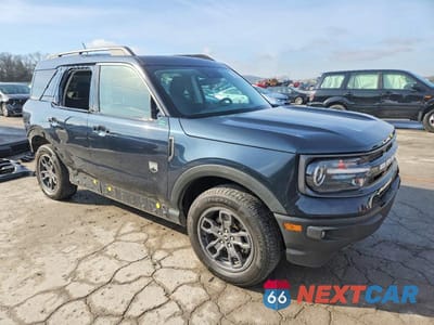 Czwarte zdjęcie samochodu z boku: 2021 FORD BRONCO SPORT BIG BEND VIN:3FMCR9B64MRB29188 - miniatura