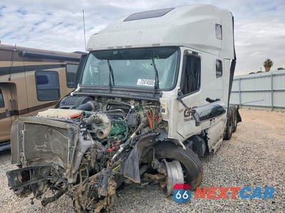 Drugie zdjęcie samochodu z przodu: 2021 VOLVO VNL SEMI TRUCK VIN:4V4NC9EH4MN287517 - miniatura
