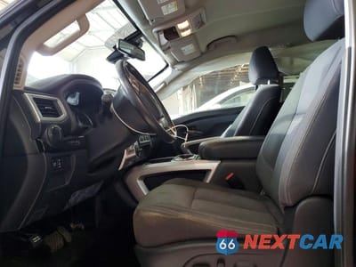 Zdjęcie 7 z 13 samochodu: 2021 NISSAN TITAN SV VIN:1N6AA1ED6MN506778 - miniatura