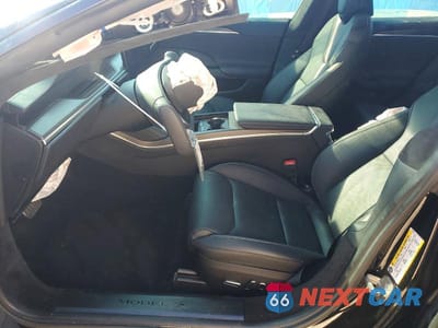 Zdjęcie 7 z 13 samochodu: 2023 TESLA MODEL S VIN:5YJSA1E67PF512455 - miniatura
