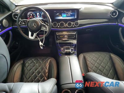 Zdjęcie 8 z 12 samochodu: 2019 MERCEDES-BENZ E 300 4MATIC VIN:WDDZF4KB2KA654688 - miniatura