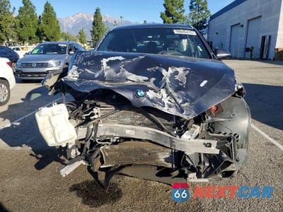 Piąte zdjęcie samochodu w środku: 2018 BMW X1 SDRIVE28I VIN:WBXHU7C32J5H44893 - miniatura