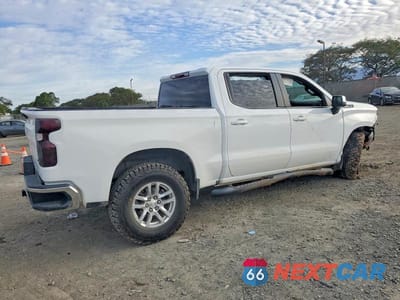 Trzecie zdjęcie samochodu z tyłu: 2021 CHEVROLET SILVERADO K1500 LT VIN:3GCUYDED0MG312558 - miniatura