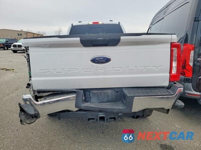 Zdjęcie 6 z 13 samochodu: 2023 FORD F350 SUPER DUTY VIN:1FT8W3BA9PEE03786 - miniatura