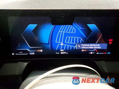 Zdjęcie 9 z 13 samochodu: 2025 BMW X3 30 XDRIVE VIN:5UX53GP00S9132166 - miniatura