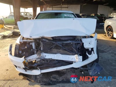 Piąte zdjęcie samochodu w środku: 2014 BMW 320 I VIN:WBA3B1G53ENS77781 - miniatura