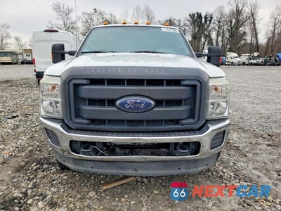 Piąte zdjęcie samochodu w środku: 2016 FORD F350 SUPER DUTY VIN:1FT8W3BT5GEA47368 - miniatura