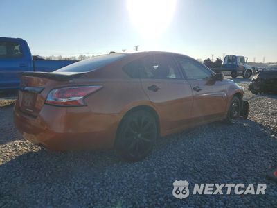 Trzecie zdjęcie samochodu z tyłu: 2015 NISSAN ALTIMA 2.5 VIN:1N4AL3AP0FC460183 - miniatura