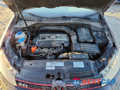 Zdjęcie 11 z 14 samochodu: 2012 VOLKSWAGEN GTI VIN:WVWED7AJ1CW223577 - miniatura