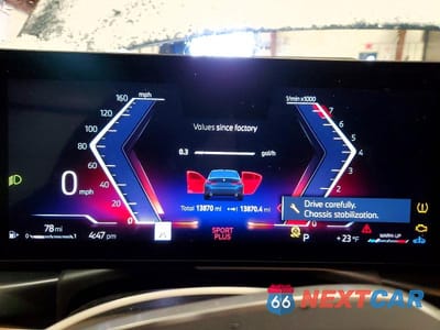 Zdjęcie 9 z 12 samochodu: 2025 BMW 330XI VIN:3MW89CW05S8E90264 - miniatura