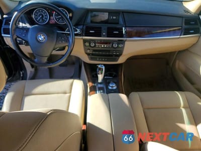 Zdjęcie 8 z 12 samochodu: 2009 BMW X5 XDRIVE30I VIN:5UXFE43589L270131 - miniatura