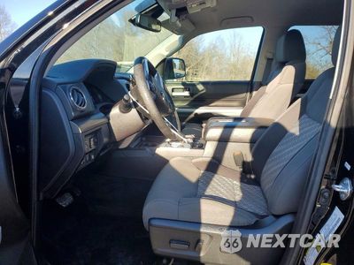 Zdjęcie 7 z 11 samochodu: 2021 TOYOTA TUNDRA CREWMAX SR5 VIN:5TFDY5F11MX031939 - miniatura