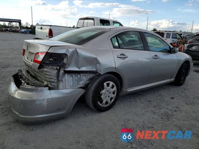 Trzecie zdjęcie samochodu z tyłu: 2010 MITSUBISHI GALANT ES VIN:4A32B3FF0AE005331 - miniatura