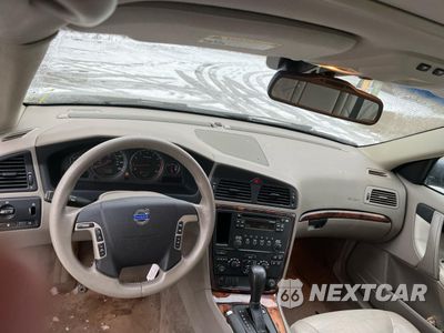 Zdjęcie 9 z 11 samochodu: 2006 VOLVO V70 VIN:YV1SW612562547802 - miniatura