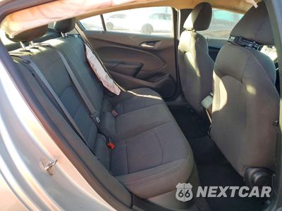 Zdjęcie 10 z 13 samochodu: 2017 CHEVROLET CRUZE LS VIN:3G1BC5SM6HS571938 - miniatura