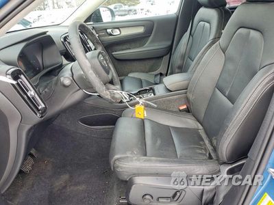 Zdjęcie 7 z 12 samochodu: 2025 VOLVO XC40 ULTRA VIN:YV4L12UM3S2453889 - miniatura