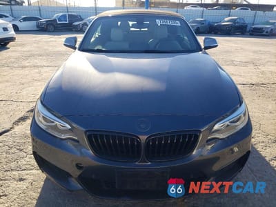 Piąte zdjęcie samochodu w środku: 2015 BMW M235I VIN:WBA1M1C56FV393629 - miniatura