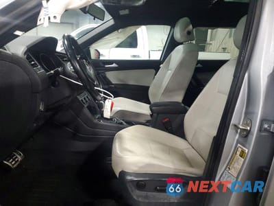 Zdjęcie 7 z 14 samochodu: 2020 VOLKSWAGEN TIGUAN SE VIN:3VV2B7AX8LM106531 - miniatura