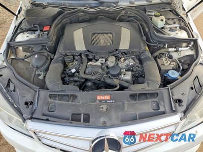 Zdjęcie 11 z 12 samochodu: 2010 MERCEDES-BENZ C 300 VIN:WDDGF5EB1AF372911 - miniatura