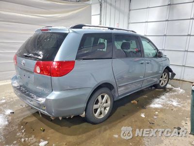 Trzecie zdjęcie samochodu z tyłu: 2008 TOYOTA SIENNA LE VIN:5TDBK23CX8S018731 - miniatura