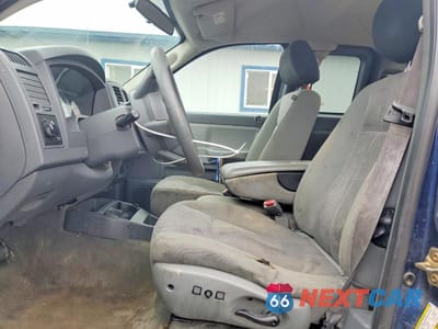 Zdjęcie 7 z 12 samochodu: 2007 DODGE DAKOTA ST VIN:1D7HE22KX7S117877 - miniatura