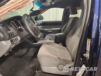 Zdjęcie 7 z 11 samochodu: 2012 TOYOTA TACOMA ACCESS CAB VIN:5TFUX4EN2CX011005 - miniatura