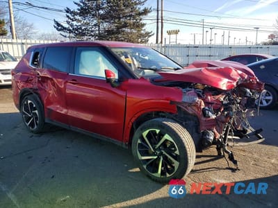 Czwarte zdjęcie samochodu z boku: 2024 MITSUBISHI OUTLANDER SE VIN:JA4J3VA85RZ080797 - miniatura