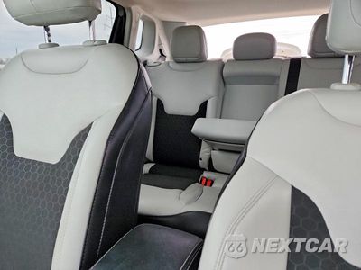 Zdjęcie 10 z 13 samochodu: 2018 JEEP COMPASS LATITUDE VIN:3C4NJDBB8JT177196 - miniatura