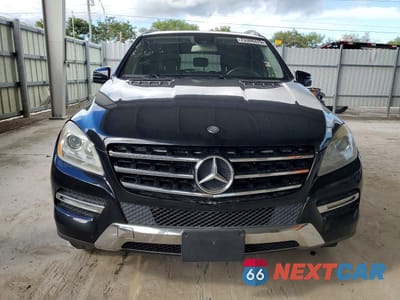 Piąte zdjęcie samochodu w środku: 2014 MERCEDES-BENZ ML 350 VIN:4JGDA5JB9EA440369 - miniatura
