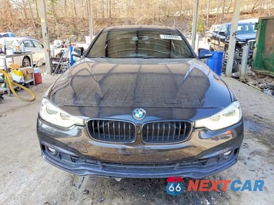Piąte zdjęcie samochodu w środku: 2018 BMW 330 I VIN:WBA8B9C53JEE81049 - miniatura