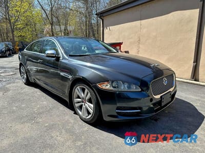 2011 JAGUAR XJL SAJWA2GB8BLV15633 - główne zdjęcie licytacji z USA - miniatura