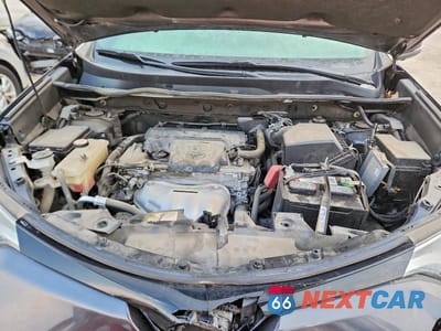 Zdjęcie 11 z 12 samochodu: 2017 TOYOTA RAV4 SE VIN:JTMJFREV0HJ704460 - miniatura