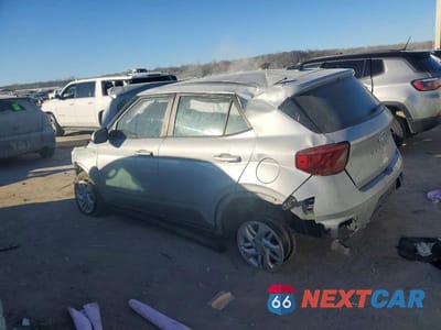 Drugie zdjęcie samochodu z przodu: 2021 HYUNDAI VENUE VIN:KMHRB8A37MU065897 - miniatura