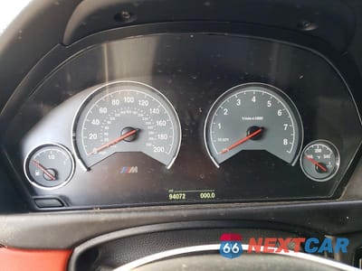 Zdjęcie 9 z 13 samochodu: 2015 BMW M4 VIN:WBS3R9C58FK335284 - miniatura