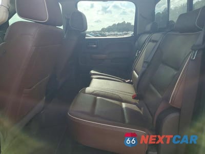 Zdjęcie 10 z 11 samochodu: 2017 CHEVROLET SILVERADO K1500 HIGH COUNTRY VIN:3GCUKTEJ4HG226273 - miniatura