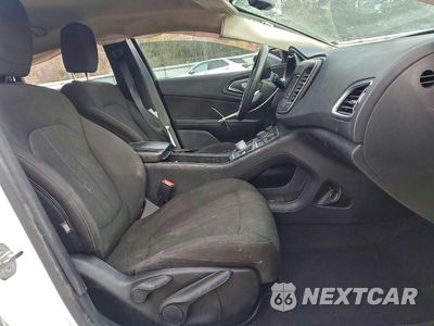 Zdjęcie 7 z 12 samochodu: 2015 CHRYSLER 200 LIMITED VIN:1C3CCCAB8FN691445 - miniatura