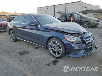 Czwarte zdjęcie samochodu z boku: 2019 MERCEDES-BENZ C 300 VIN:55SWF8DB6KU313205 - miniatura