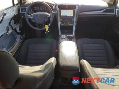 Zdjęcie 8 z 13 samochodu: 2020 FORD FUSION SE VIN:3FA6P0HDXLR126857 - miniatura