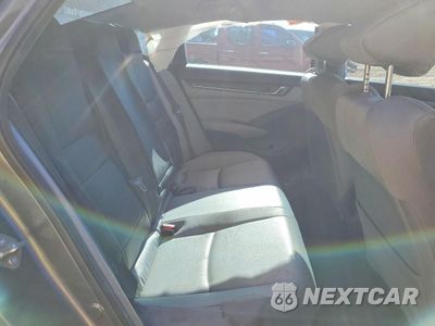 Zdjęcie 10 z 13 samochodu: 2019 HONDA ACCORD LX VIN:1HGCV1F1XKA161488 - miniatura
