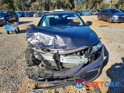Piąte zdjęcie samochodu w środku: 2024 TOYOTA CAMRY LE VIN:4T1C11AK6RU203296 - miniatura