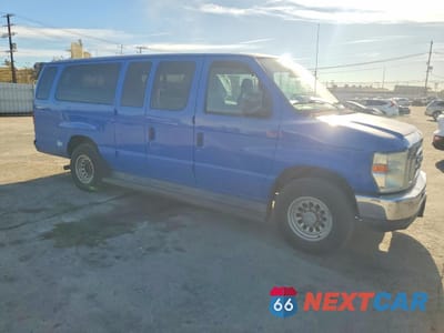 Czwarte zdjęcie samochodu z boku: 2011 FORD ECONOLINE E350 SUPER DUTY WAGON VIN:1FBSS3BL3BDA72032 - miniatura