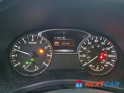 Zdjęcie 9 z 13 samochodu: 2016 NISSAN PATHFINDER S VIN:5N1AR2MM4GC646794 - miniatura