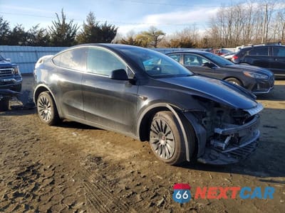 Czwarte zdjęcie samochodu z boku: 2022 TESLA MODEL Y VIN:7SAYGDEE8NF376032 - miniatura