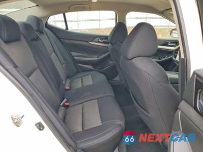 Zdjęcie 10 z 12 samochodu: 2018 NISSAN MAXIMA 3.5S VIN:1N4AA6AP7JC410090 - miniatura