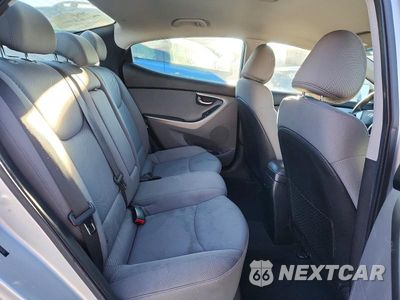 Zdjęcie 10 z 12 samochodu: 2012 HYUNDAI ELANTRA GLS VIN:5NPDH4AE4CH146050 - miniatura