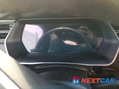 Zdjęcie 9 z 13 samochodu: 2017 TESLA MODEL X VIN:5YJXCAE29HF040564 - miniatura