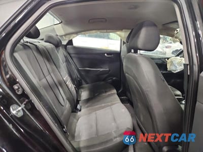 Zdjęcie 10 z 13 samochodu: 2021 HYUNDAI ACCENT SE VIN:3KPC24A67ME144496 - miniatura
