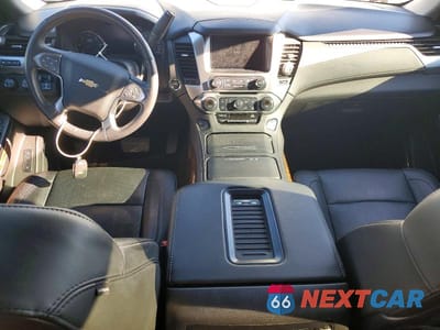 Zdjęcie 8 z 14 samochodu: 2016 CHEVROLET SUBURBAN K1500 LTZ VIN:1GNSKJKC0GR240517 - miniatura